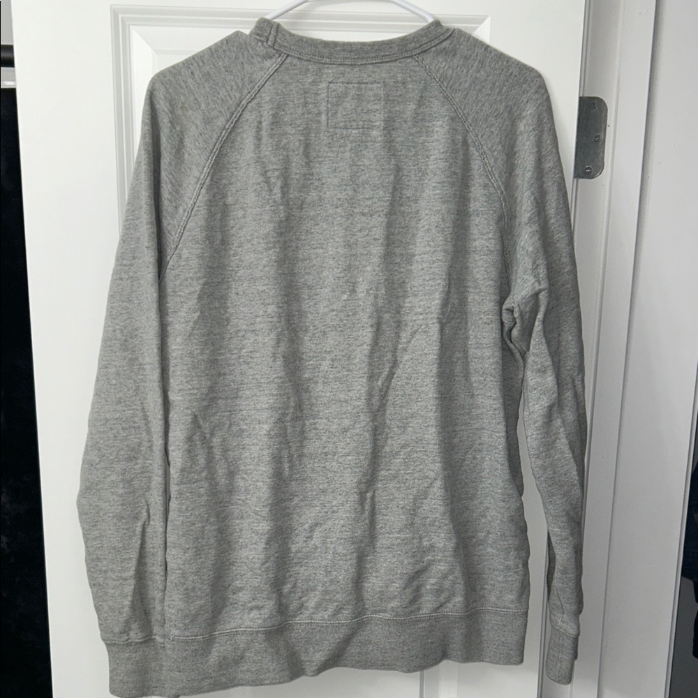 AMERICAN EAGLE Outfitters Gray Crewneck Sweater - Picture 4 of 4